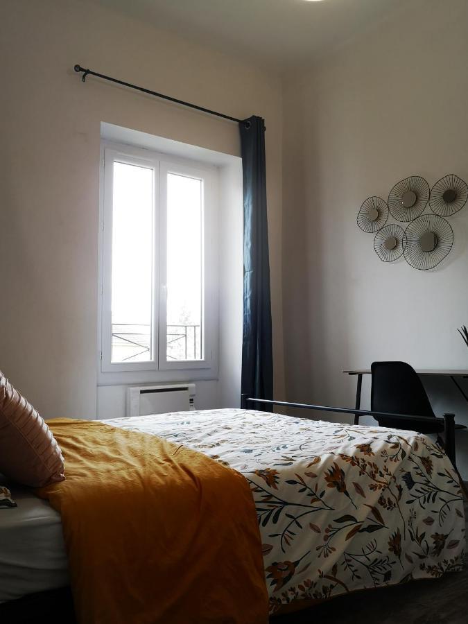 Apartament Le Petit Cocon De La Poste Gourdon Zewnętrze zdjęcie